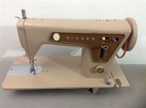 máquina de costura usada